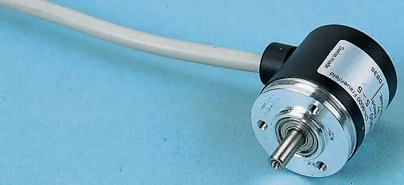 Produktfoto 1 von Baumer BDK Inkremental Drehgeber Optisch 500/U, 6000U/min, 10 → 30 V dc, HTL/Push-Pull Vollwelle mit Ø 5mm Schaft