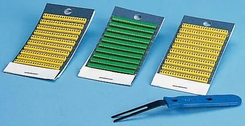 Produktfoto 1 von Schneider Electric AR1 Kabelmarkierung Klemmbefestigung, Beschriftung: 0-9, Schwarz Gelb, 6.4 cm x 10.5 cm