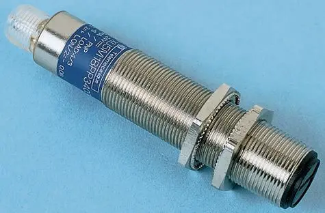 Produktfoto 1 von Telemecanique zylindrisch Optischer Sensor, Diffus, Bereich 120 mm, Relais Ausgang, 1/2"20 UNF 3-poliger Steckverbinder