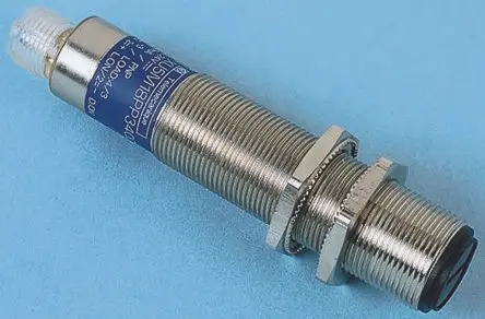 Produktfoto 1 von Telemecanique Sensors XU8 Zylinderförmig Optischer Sensor, Diffus, Relais Ausgang