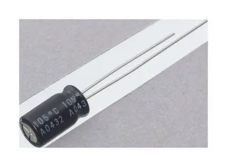 Nichicon HE Radial, Durchsteckmontage Kondensator 1500 μF Radiale Anschlussfahnen ±20 % / 63V dc, Ø 18 mm x 40 mm x 40