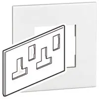 Produktfoto 1 von Legrand Lichtschalterabdeckung Weiß Polycarbonat 2 Ausbrüche H. 157 mm B. 92mm