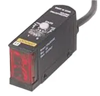 Omron E3S Kubisch Optischer Sensor, Diffus, NPN Ausgang, Draht