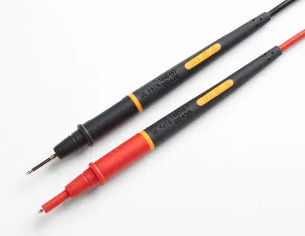 Produktfoto 1 von Fluke Messleitungssatz mit 4 mm Bananenstecker, Messleitung CAT IV, CAT III, CAT 10A