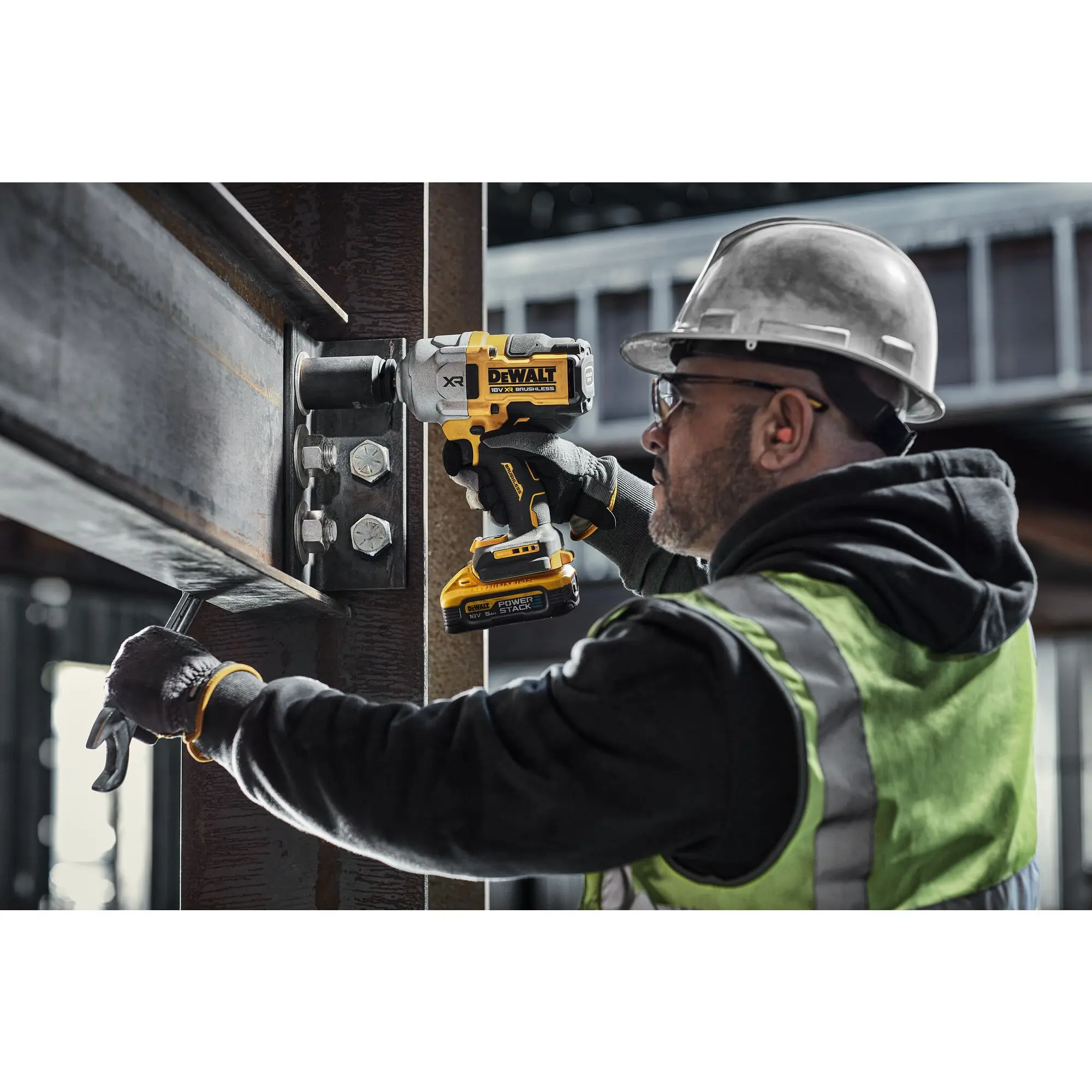 Produktfoto 1 von DeWALT 1/2 in Schnurlos Schlagschrauber 18 V 5 Ah Bürstenlos