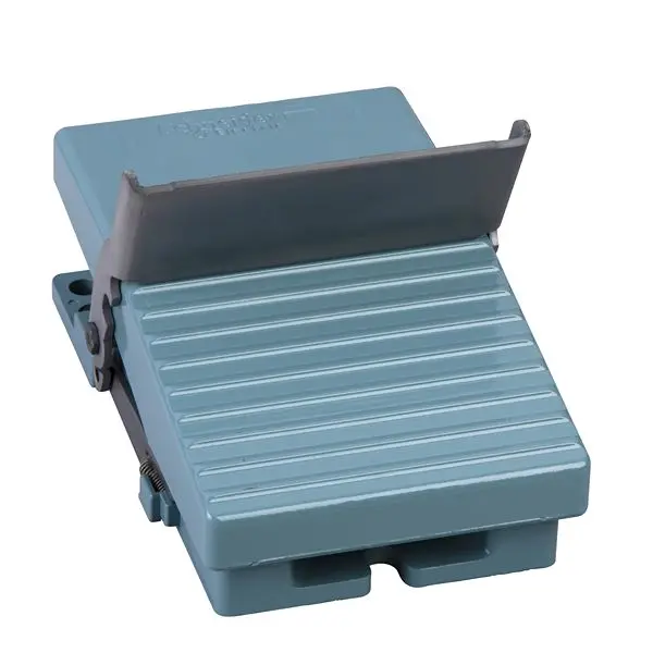 Produktfoto 1 von Schneider Electric XPEM810 Fußschalter 2 Stufen Metall, 1 Schließer/1 Öffner, 3 A 240 V ac, IP66