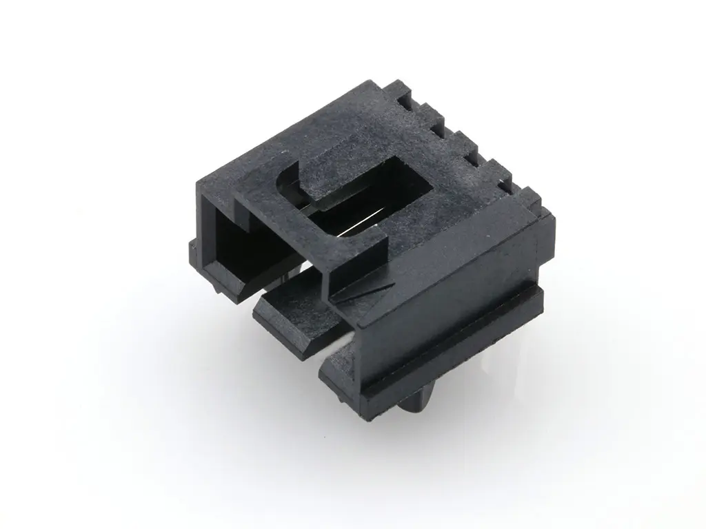 Molex 70555 Leiterplattenleiste gewinkelt, 4-polig / 1-reihig, Raster 2.54 mm Raster Durchsteckmontage, Ummantelt