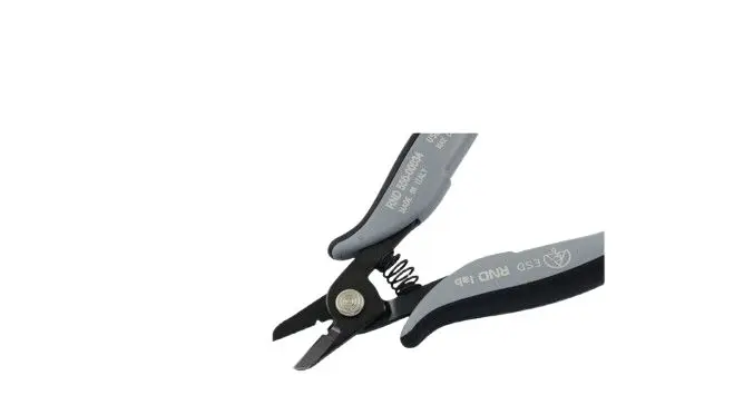 Produktfoto 1 von RND RND 550-00034 ESD-Sicherheit Schere 144 mm, Schneidleistung 1.3 mm