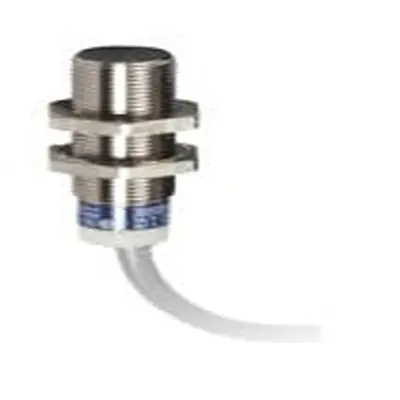 Produktfoto 1 von Telemecanique Sensors M12 Näherungssensor Induktiv, Gewinderohr 4 mm 2-Draht 12 → 24 V DC NO