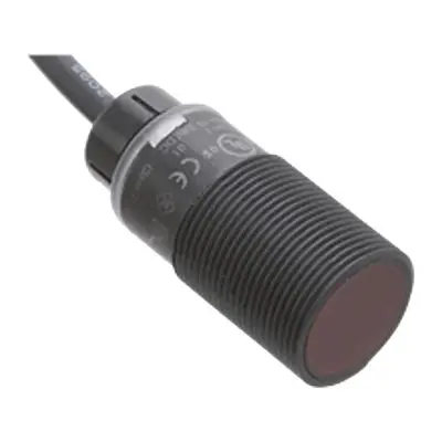 Produktfoto 1 von Pepperl + Fuchs zylindrisch Optischer Sensor, Retroreflektierend, Bereich 0 → 3,5 m, NPN Ausgang,