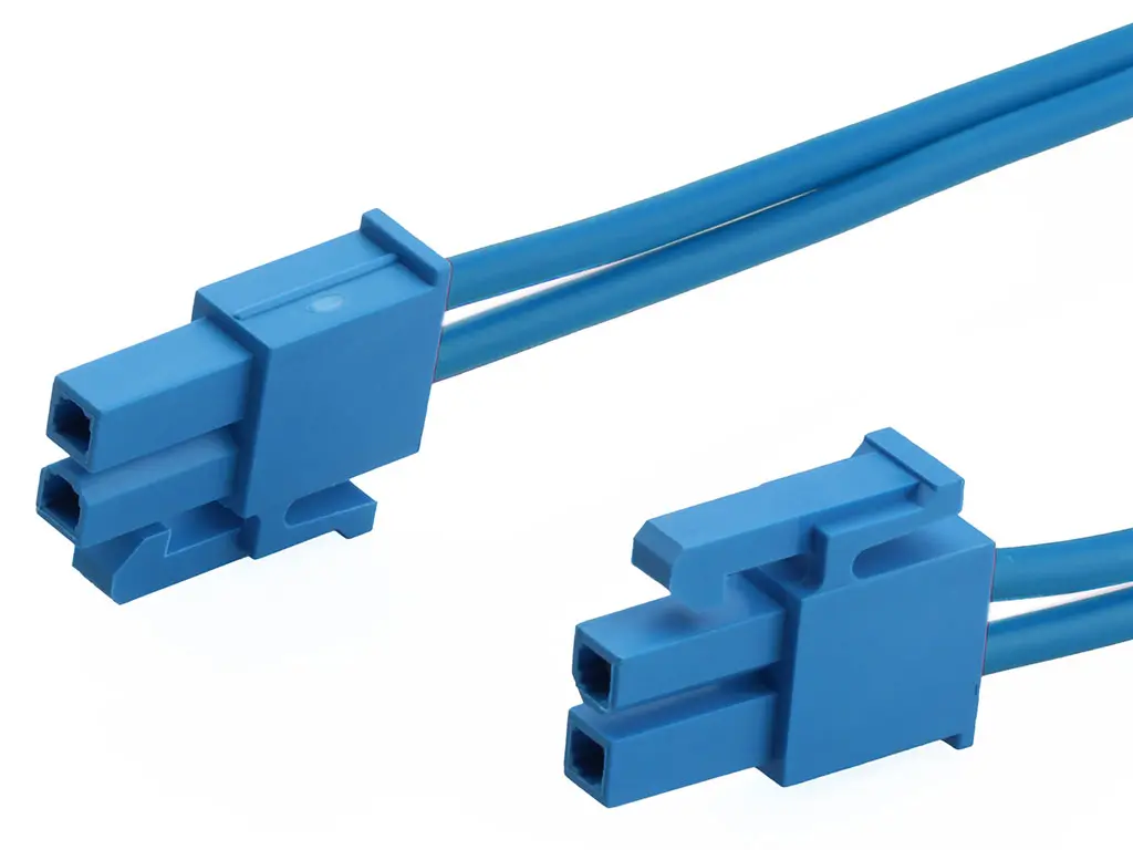 Produktfoto 1 von Molex 2 226196 Kabel-Platine-Kabelkomponente Mini-Fit, Versa 2 / Crimp-Anschlussklemme Buchse / Buchse, 600 mm