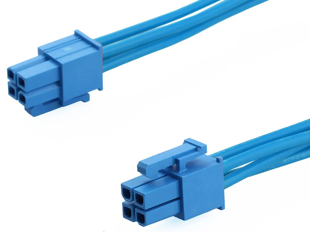 Molex 4 226196 Kabel-Platine-Kabelkomponente Versa, Mini-Fit 4 / Crimp-Anschlussklemme Buchse / Buchse, 600 mm