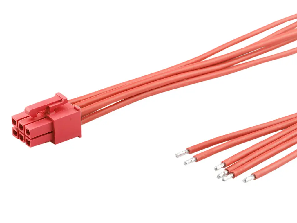 Produktfoto 1 von Molex 6 226245 Kabel-Platine-Kabelkomponente Versa, Mini-Fit 6 / Anschlusslitze Buchse / Stecker, 300 mm