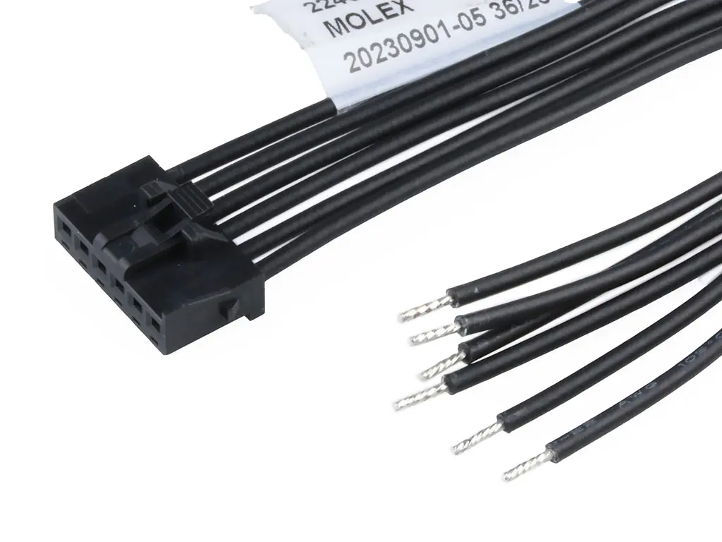 Produktfoto 1 von Molex 6 22409 Kabel-Platine-Kabelkomponente KK Plus 250 6 / Anschlusslitze Buchse / Stecker, 150 mm