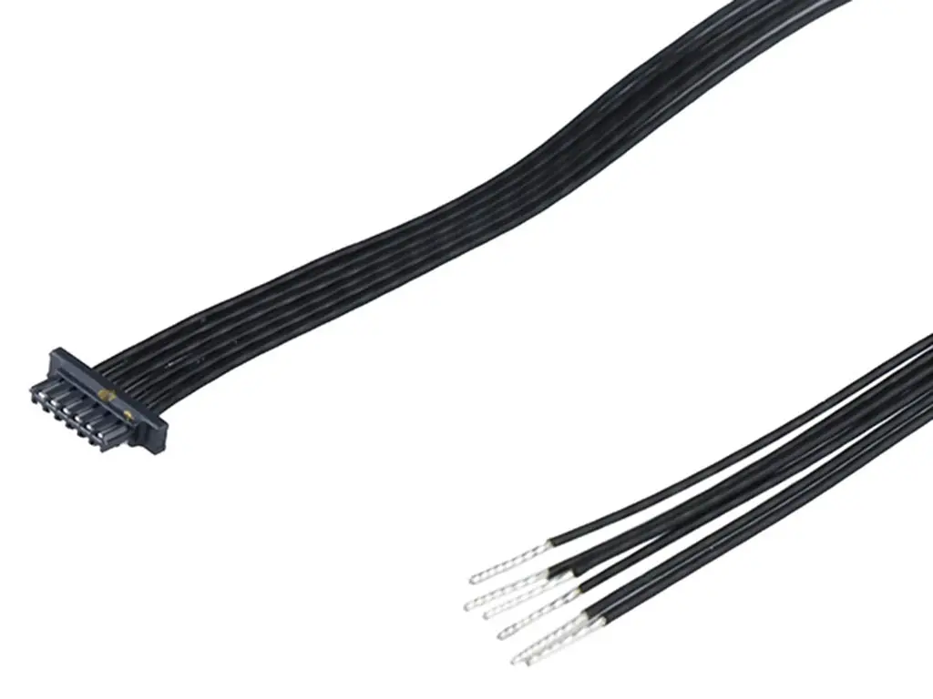 Produktfoto 1 von Molex 4 226392 Kabel-Platine-Kabelkomponente Zero Hachi 4 / Anschlusslitze Buchse / Stecker, 150 mm