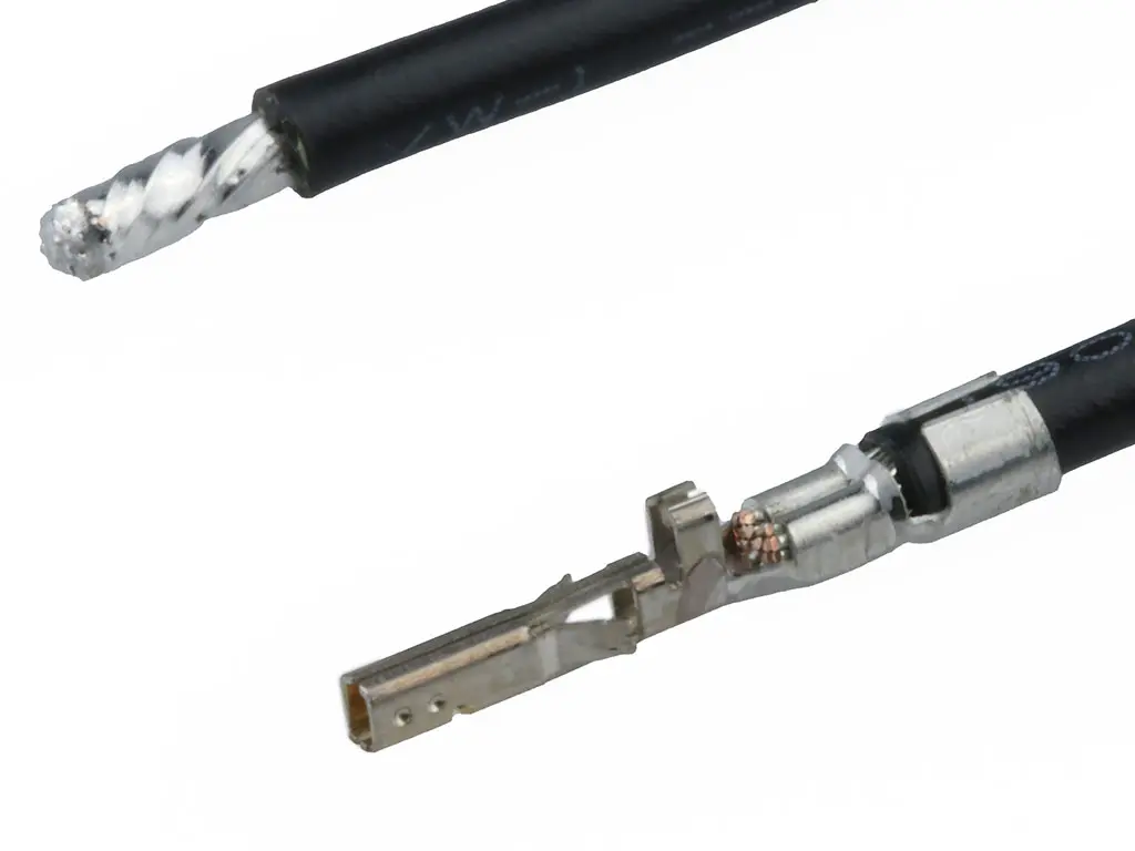 Produktfoto 1 von Molex Micro-Fit 36769 Vorgecrimpter Anschluss Anschlusslitze, Schwarz, 300 mm