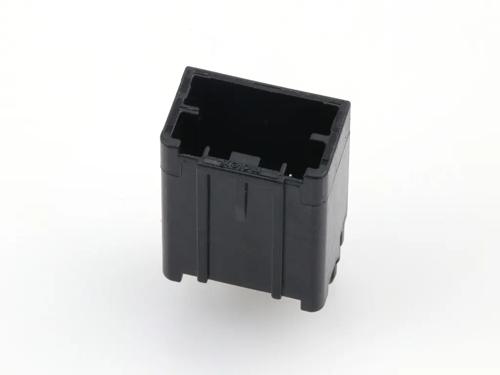 Produktfoto 1 von Molex 34792 Header, Kopfzeile, HDR, 4-polig, Schwarz / 1-reihig, 4A