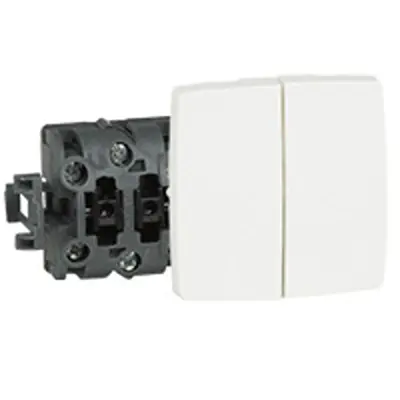 Legrand 0861 Drucktaster Lichtschalter 2-teilig, 2 Wege Weiß IP20