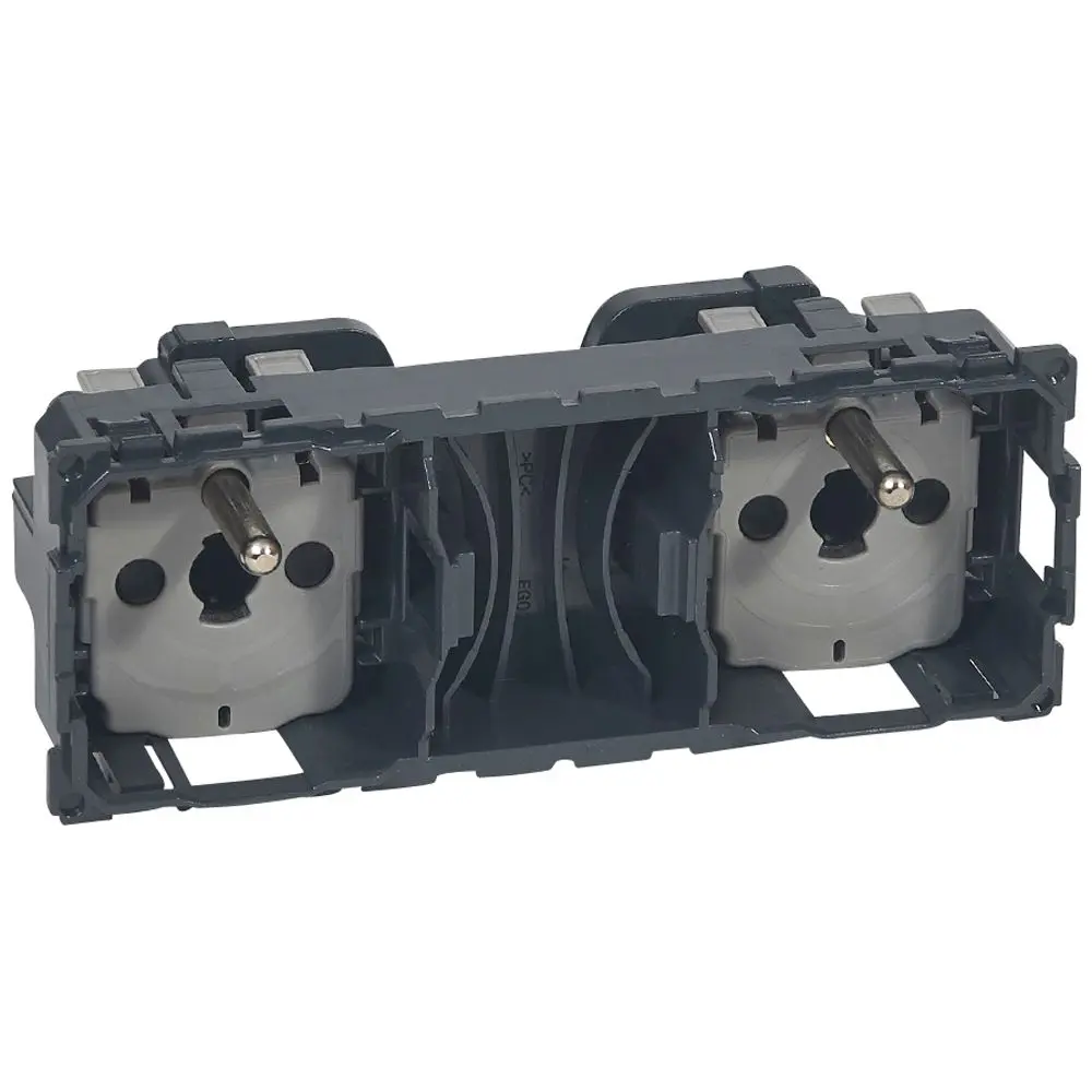 Produktfoto 1 von Legrand 0671 Steckdose 2-fach Innen Schwarz / 16 A