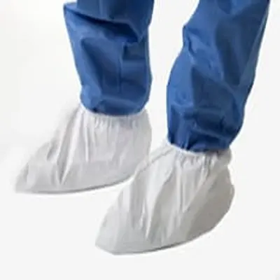 Produktfoto 1 von 3M Schuhüberzieher Weiß, Größe Universal 300 Per Pack Stück