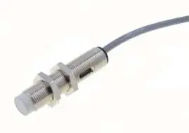 Produktfoto 1 von RS PRO M12 Näherungssensor Kapazitiv, Gewinderohr 4 mm PNP 10 → 30 V dc / 200 mA NO, IP67