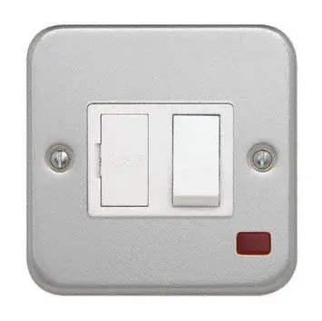 Produktfoto 1 von Contactum Gesicherte Abzweigdose 1 Ausbrüche Geschaltet IP2X 250V 13A