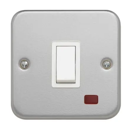 Produktfoto 1 von Contactum Metal Clad DP/DP-Kopplung Lichtschalter 1-teilig, 2-polig, 1 Wege Weiß IP2X 20A, Polycarbonat