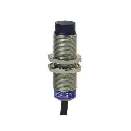 Produktfoto 1 von Telemecanique Sensors XS M18 Induktiver Näherungssensor, Gewinderohr PnP / 200mA dc 15 mm, IP68, IP69K 58 V dc