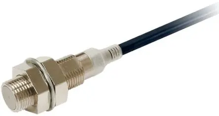 Produktfoto 1 von Omron E2E-NEXT M12 Induktiver Näherungssensor, Gewinderohr PnP / 16mA, IP67, IP67G, IP69K 30 V dc