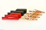 Mueller Electric Kupfer Krokodilklemme, Rot, Schwarz, 10A Polyvinylchlorid Isoliert