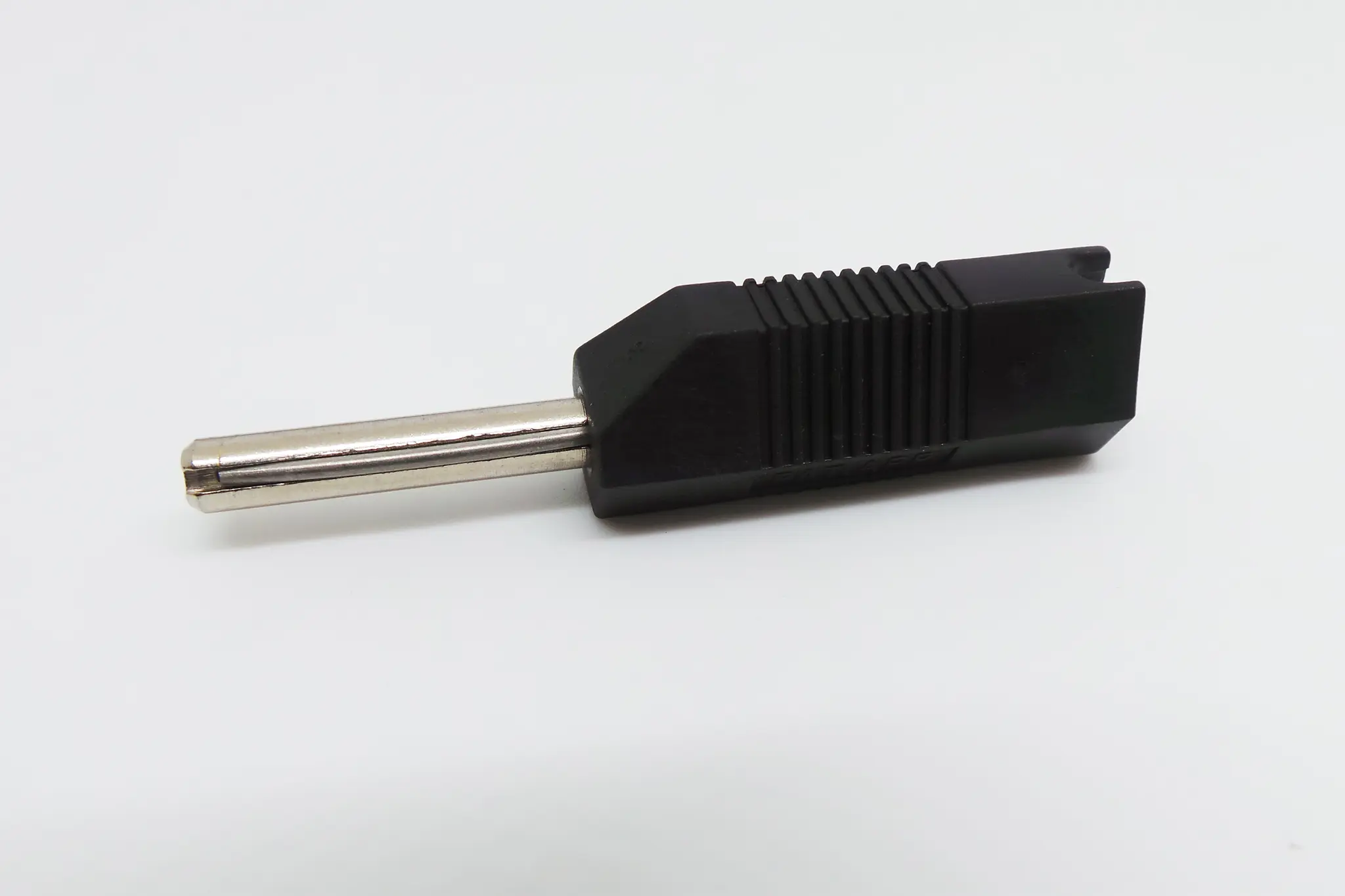 Produktfoto 1 von Deltron Stecker Schwarz Bananenstecker, Kontakt Nickel, 50 V, Schraubanschluss