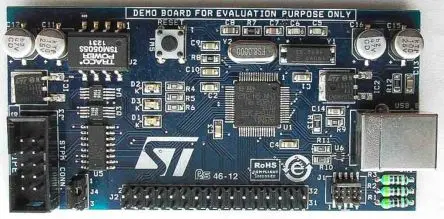 Produktfoto 1 von STMicroelectronics STM32F103RDT6, USBLC6-2P6 Entwicklungsbausatz Spannungsregler, Schnittstellenkarten