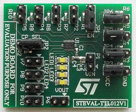 Produktfoto 1 von STMicroelectronics LED-Treiber LED-Treiberevaluierungskit Demoboard zum Einsatz mit LED-Treiber, STEVAL, STP4CMP