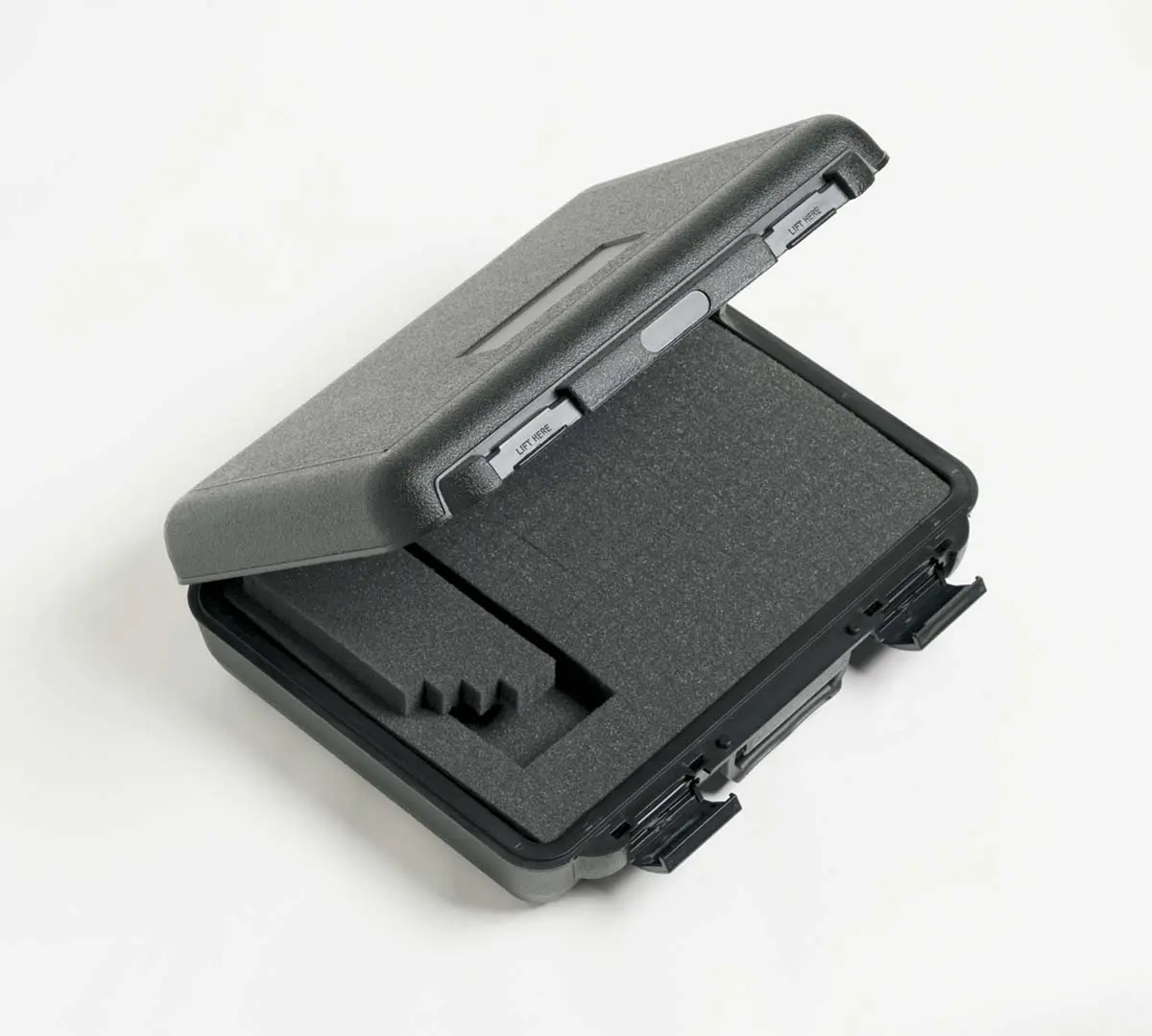 Produktfoto 1 von Fluke Fluke C101 Polypropylen Gerätekoffer Isolationsprüfgerät-Koffer Schwarz 105 mm, Außenmaße 360 mm 305 mm / Innen 65
