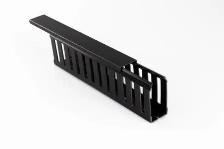 Produktfoto 1 von Betaduct 2345 Schwarz, 25mm x 75 mm Noryl, Länge 2 m, Seitenwand Offen