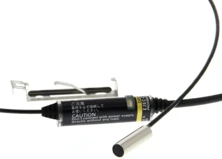 Produktfoto 1 von Omron E2EC M12 Induktiver Näherungssensor, Zylinderförmig 2-adrig / 100mA, 5 mA 1.5 mm, IP67 30 V dc