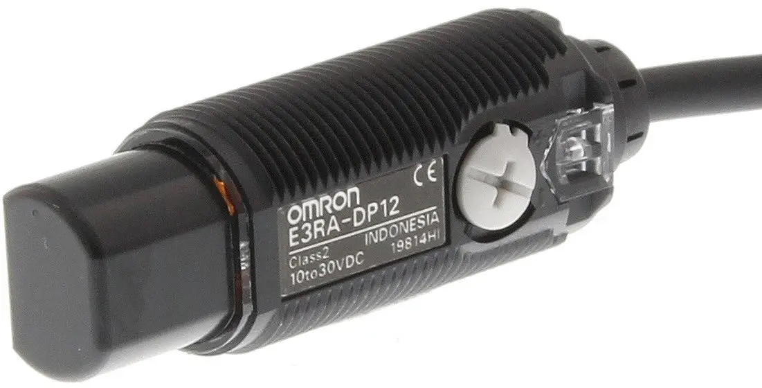 Produktfoto 1 von Omron E3FA/E3RA/E3FB/E3RB zylindrisch Optischer Sensor, Diffus, Bereich 300 mm, PNP Ausgang, Anschlusskabel