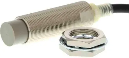 Produktfoto 1 von Omron E2, E2 M18 Induktiver Näherungssensor, Gewinderohr 2-adrig / 300mA 10 mm, IP67 55 V dc
