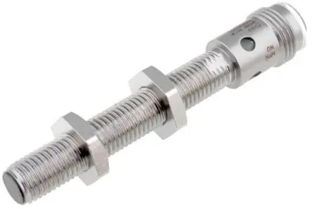 Produktfoto 1 von Omron E2A M8 Induktiver Näherungssensor, Gewinderohr PnP / 200mA 2 mm, IP67, IP69K 32 V dc