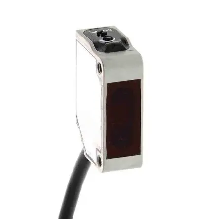 Produktfoto 1 von Omron E3ZM-B Kubisch Optischer Sensor, Reflektierend, PnP Ausgang
