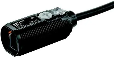 Produktfoto 1 von Omron E3FA Zylindrisch Optischer Sensor, Diffus, PnP Ausgang