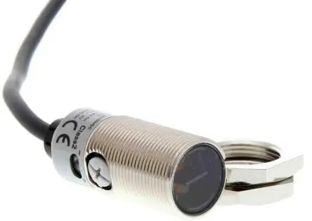 Produktfoto 1 von Omron E3FB Zylindrisch Optischer Sensor, Diffus, PnP Ausgang