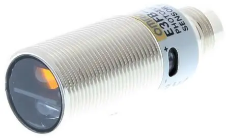 Produktfoto 1 von Omron E3FB Zylindrisch Optischer Sensor, Hintergrundunterdrückung, PnP Ausgang