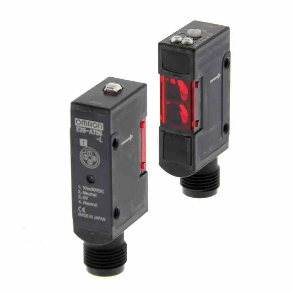 Produktfoto 1 von Omron E3S-A Kubisch Optischer Sensor, Durchgangsstrahl, Bereich 7 m, NPN Ausgang, M12-Steckverbinder