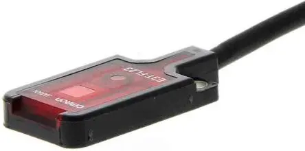 Produktfoto 1 von Omron E3S-R Kubisch Optischer Sensor, Hintergrundunterdrückung, PnP Ausgang