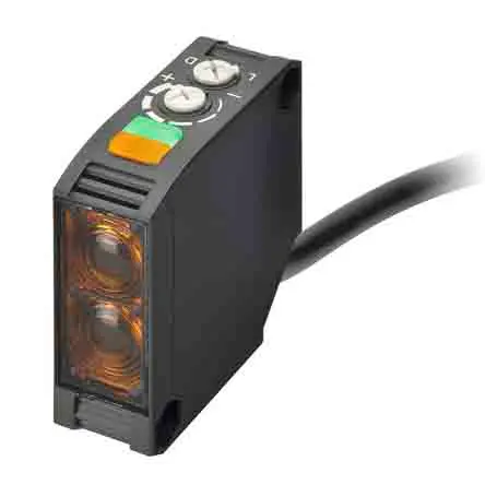 Produktfoto 1 von Omron E3JK Kubisch Optischer Sensor, Reflektierend, NPN Ausgang