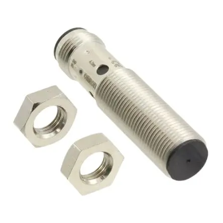 Produktfoto 1 von Omron E2B M12 Induktiver Näherungssensor, Gewinderohr PnP / 200mA 2 mm, IP67 30 V dc