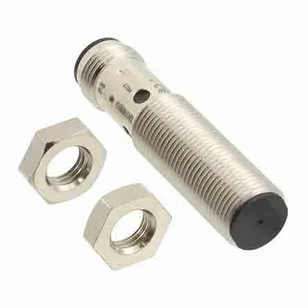 Produktfoto 1 von Omron E2B M12 Induktiver Näherungssensor, Zylindrisch NPN / 200mA 4 mm, IP67 30 V dc