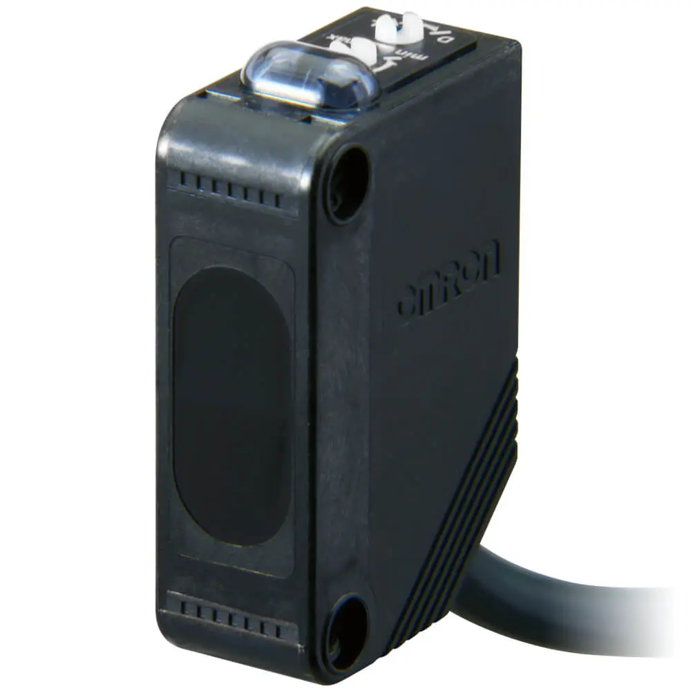 Produktfoto 1 von Omron E3Z Kompakt Optischer Sensor, Diffus, Bereich 1 m, PNP Ausgang, Anschlusskabel