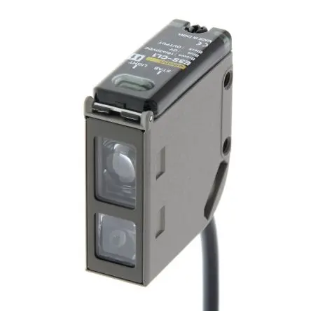 Produktfoto 1 von Omron E3S-CL Kubisch Optischer Sensor, Hintergrundunterdrückung, NPN/PNP Ausgang